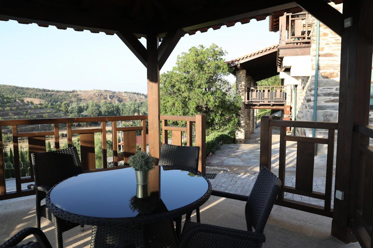 Bed and Breakfast O Casario Мірандела Екстер'єр фото