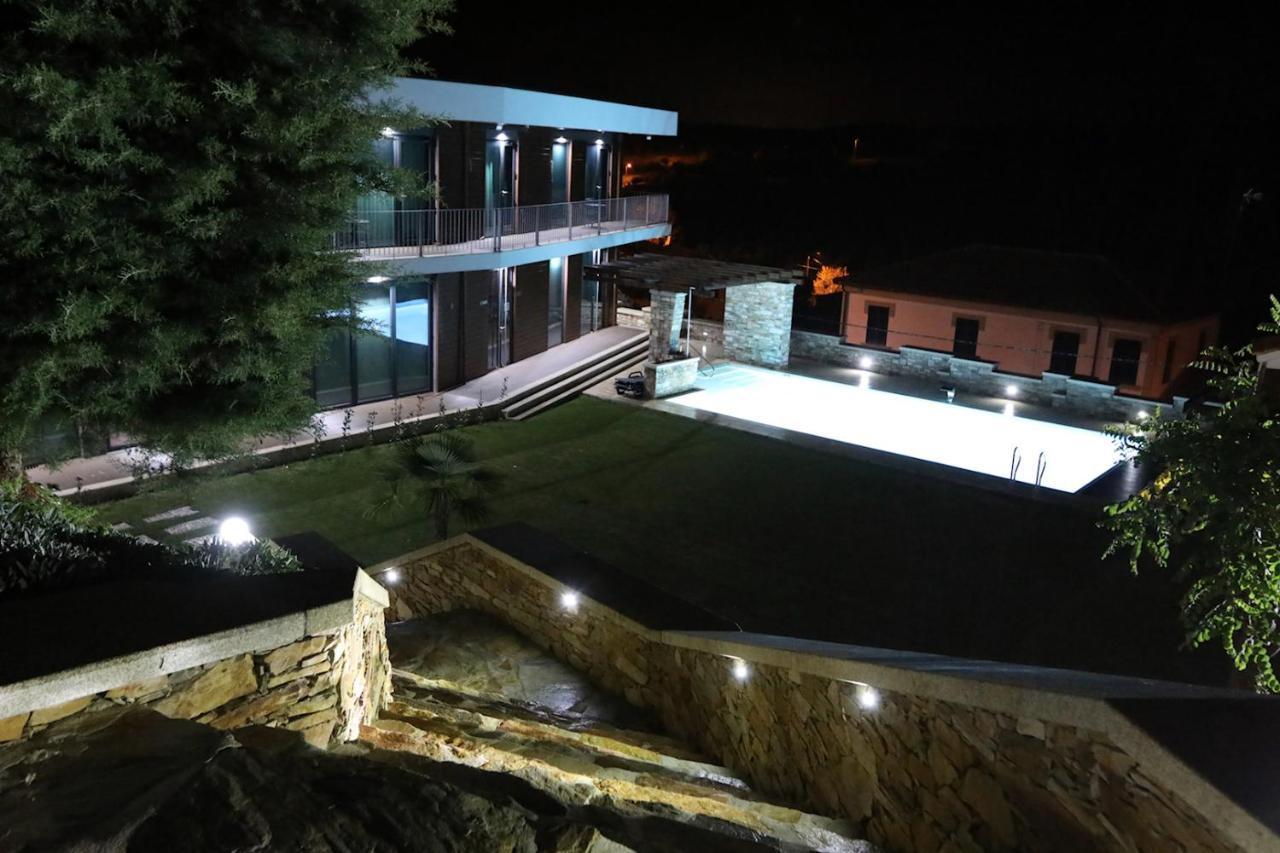 Bed and Breakfast O Casario Мірандела Екстер'єр фото